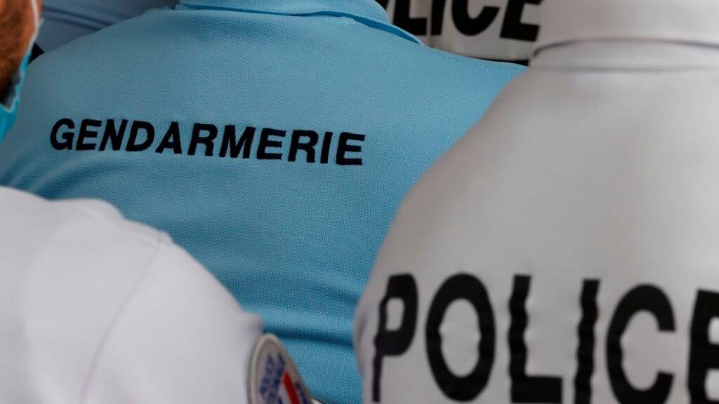 Die französische Polizei hat im Südosten Frankreichs ein älteres Ehepaar und ihre erwachsene Tochter tot aufgefunden. (Archivbild)