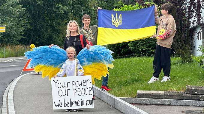 Für Solidarität und Hoffnung: Ukrainer reisen extra in die Schweiz