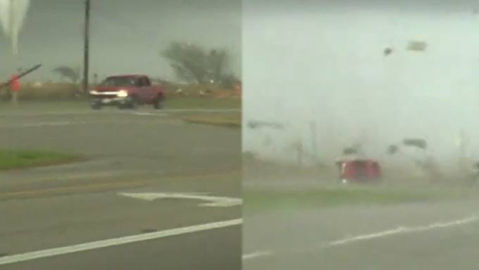 Tornado fegt über Texas – Auto überschlägt sich und fährt danach weiter