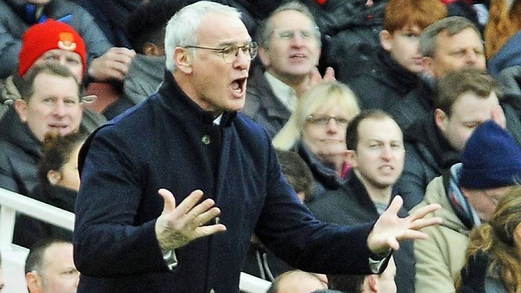Leicesters Trainer Claudio Ranieri ärgert sich beim 1:2 gegen Arsenal