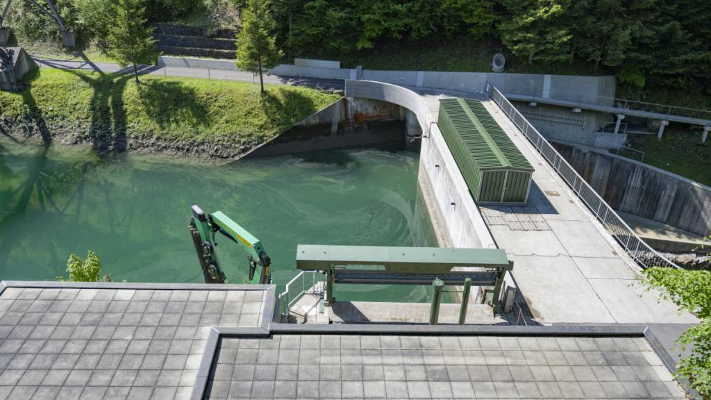 Das Kraftwerk beim Schlattli nutzt das Wasser der Muota. (Archivaufnahme)