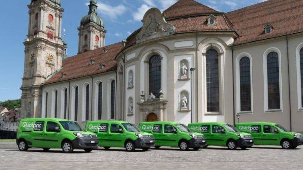 Die private Paketzustellerin Quickpac plant in St. Gallen ein neues Depot. Von hier will die Firma ab März 2022 rund 200'000 Haushalte in der Ostschweiz bedienen - ausschliesslich mit Elektrofahrzeugen.