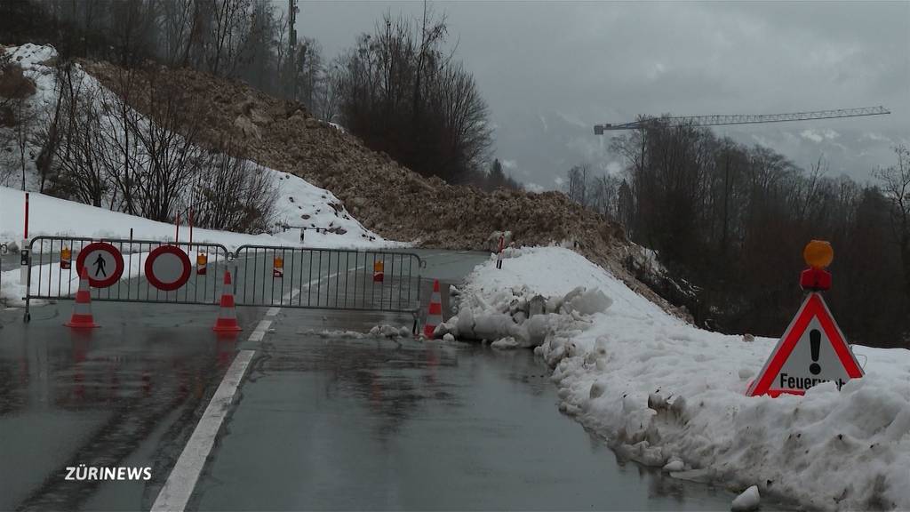 Wetterkapriolen: Hochwasser im Flachland, Lawinen in den Bergen