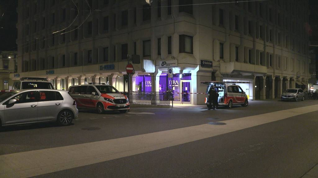 Tödliche Kollision zwischen Velofahrer und Fussgänger 