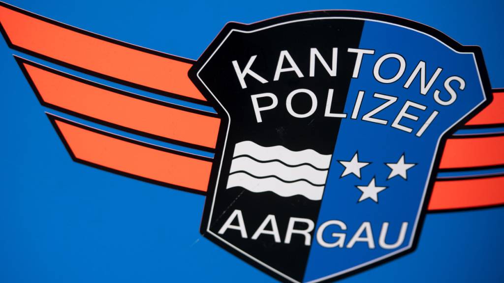 Mann belästigt Frau in Regionalzug bei Hallwil AG