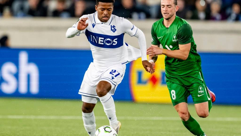 Löste den Knoten mit dem frühen 1:0 für Lausanne: Beyatt Lekoueiry (li.)