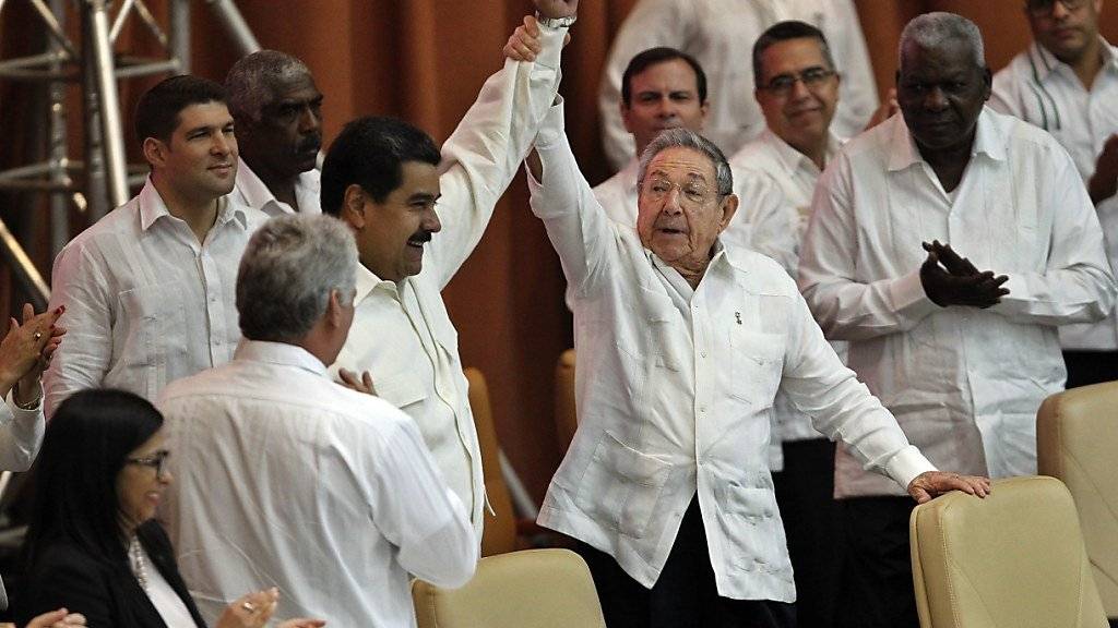 Linke Regierungen stärken bei einem Treffen in der kubanischen Hauptstadt Havanna dem venezolanischen Präsidenten Maduro den Rücken.