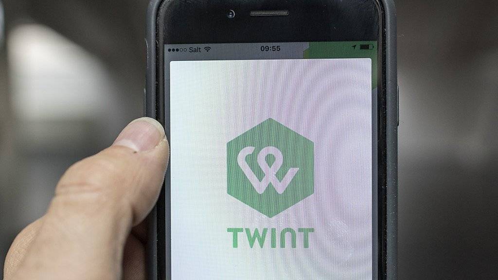 In Gesprächen werden derzeit mobile Payment-Lösungen, wie beispielsweise Twint, für die Schweiz sondiert. (Archivbild)