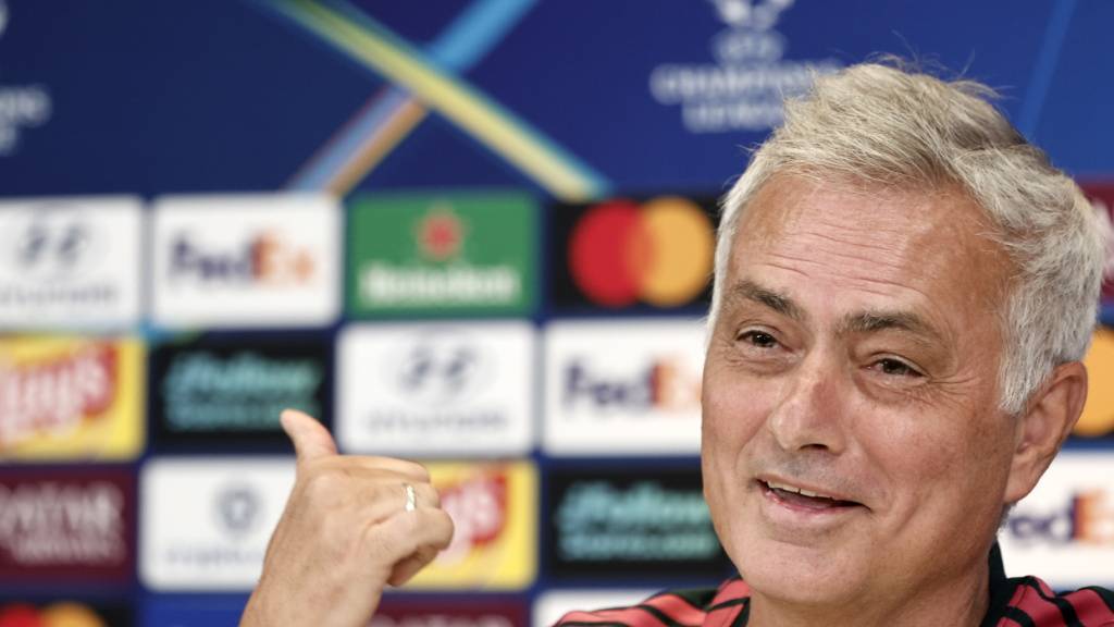 Reals Trainer José Mourinho blickt dem Duell mit seinen ehemaligen Weggefährten bei Inter Mailand gut gelaunt entgegen