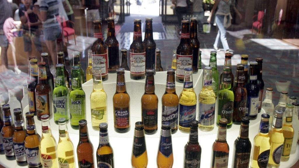 Will sein Bierimperium um Budweiser und Corona noch erweitern: Der weltgrösste Brauereikonzern Anheuser-Busch InBev aus Belgien will die weltweite Nummer zwei schlucken.