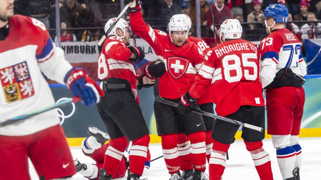 Schweiz - Italien am Dienstag 12.10 Uhr