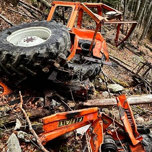 25-jähriger Traktorfahrer stürzt in Dallenwil hundert Meter in die Tiefe