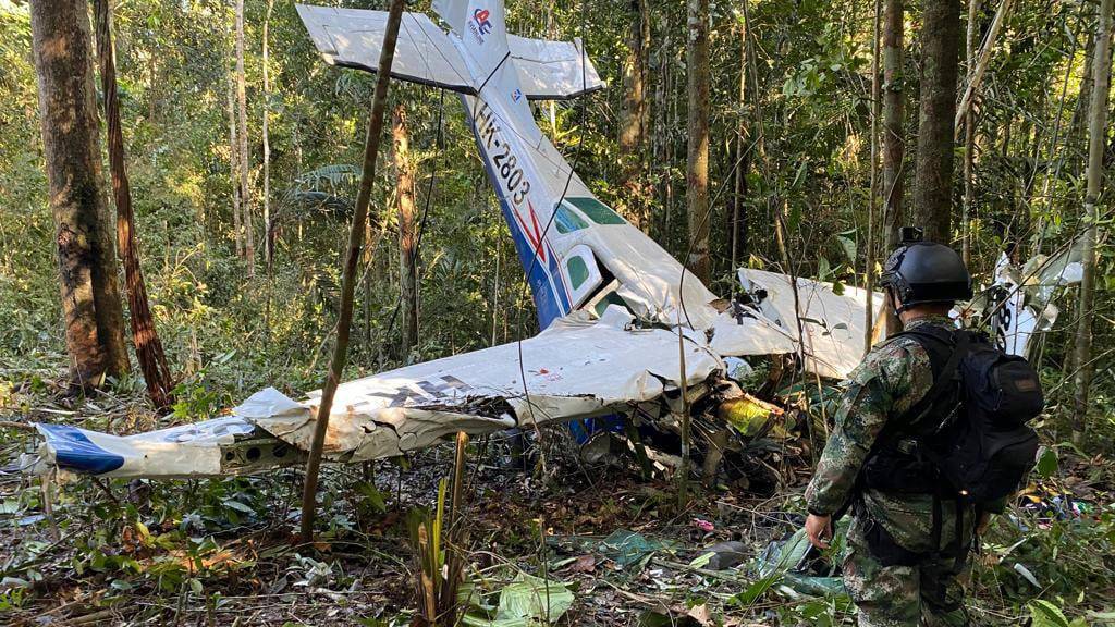 Kinder nach Flugzeugabsturz aus kolumbianischem Regenwald gerettet