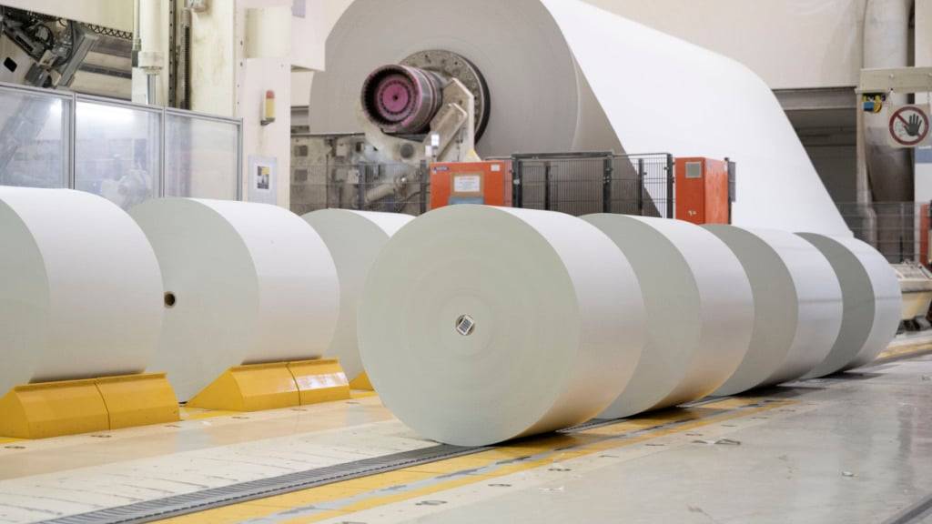 Auch in der Papier- und Holzindustrie sank die Produktion im zweiten Quartal. (Archivbild)