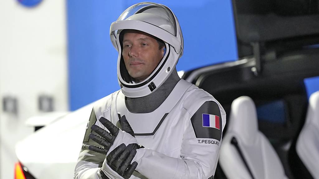 ARCHIV - Thomas Pesquet, Astronaut der Europäischen Weltraumorganisation (ESA). Pesquet hat während eines Gesprächs ins All einen exklusiven Eindruck vom mit Spannung erwarteten neuen Rammstein-Album bekommen. Foto: John Raoux/AP/dpa
