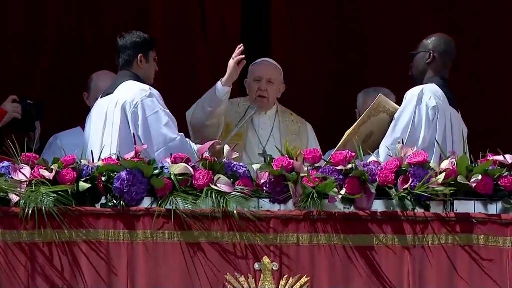 Papst spendet Ostersegen «Urbi et Orbi» und betet für Frieden im Ukraine-Krieg