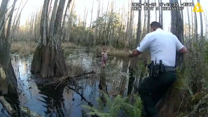 Bodycam zeigt Rettung eines Mädchens aus den Sümpfen Floridas