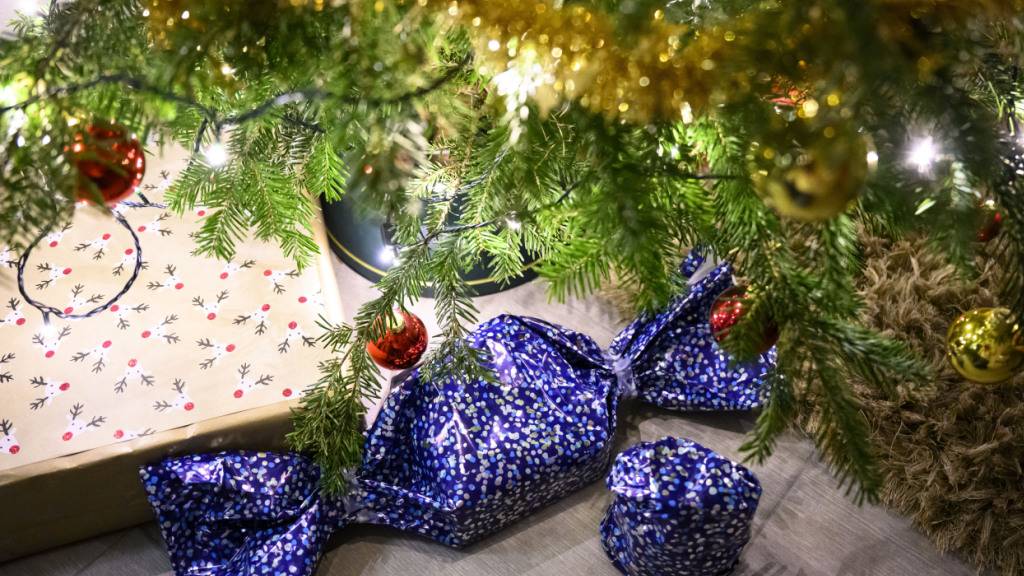 Christkind rast mit Überschallgeschwindigkeit durch die Schweiz