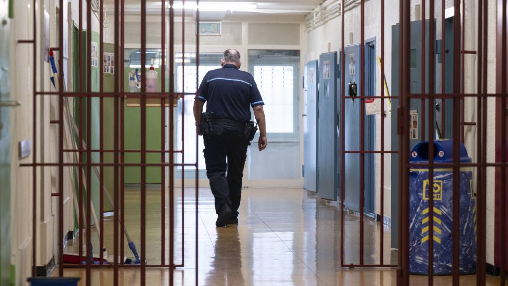 Ausländische Inhaftierte sollen Krankenversicherung erhalten