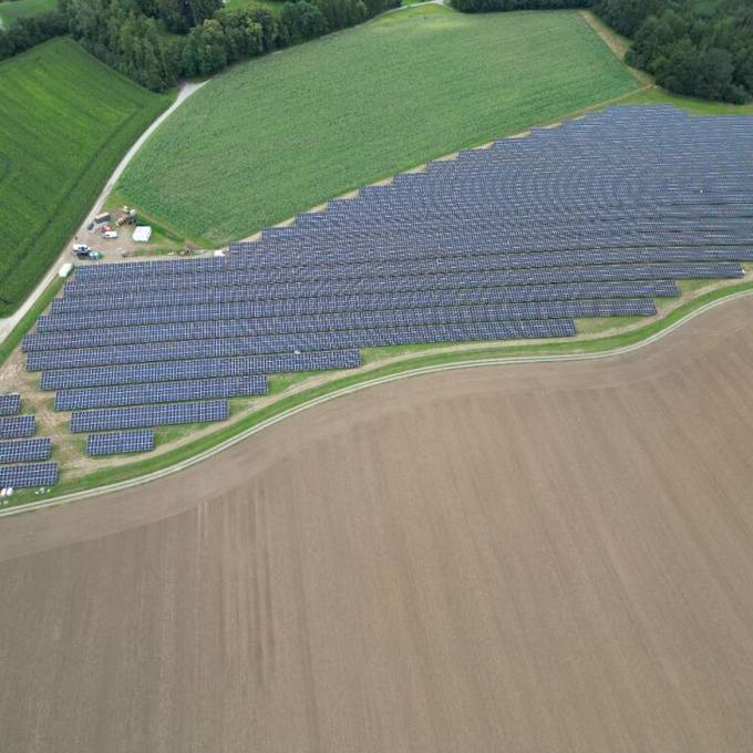 BKW schliesst mit deutscher MaxSolar Abnahmevertrag für Solarstrom