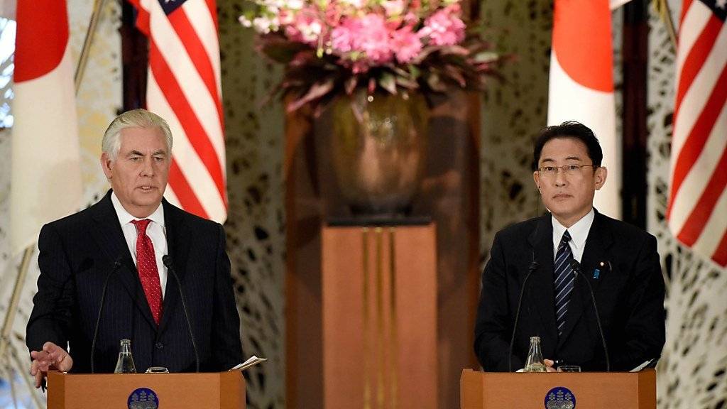 US-Aussenminister Rex Tillerson und sein japanischer Amtskollege Fumio Kishida.