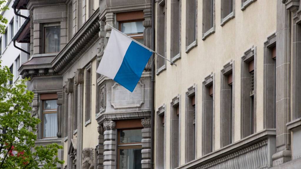 Die Stadt Luzern soll von einem Alleingang absehen und Mitglied im Gemeindeverband bleiben. (Symbolbild)