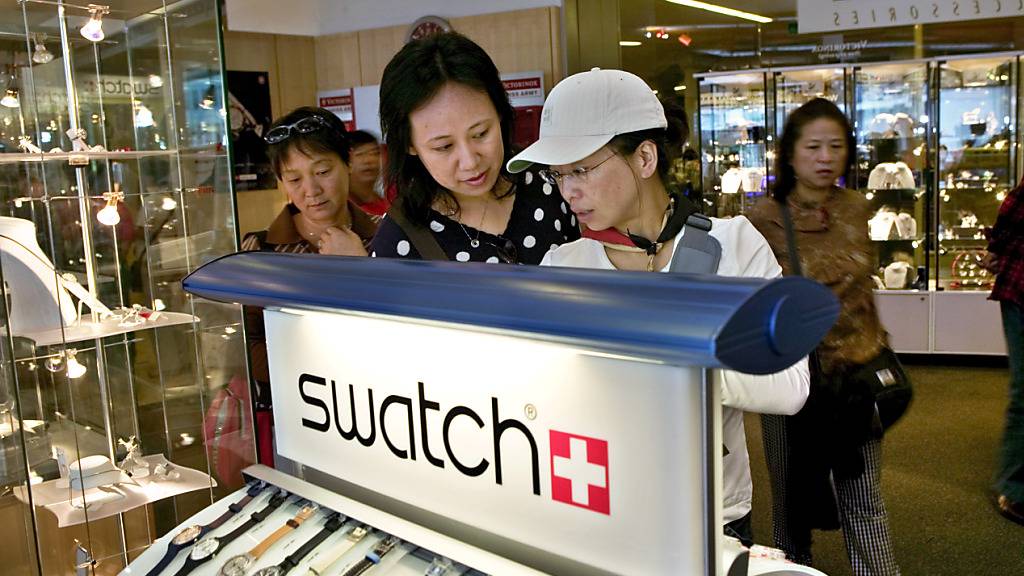 Swatch spürte im ersten Halbjahr die Marktschwäche in China (Archivbild).
