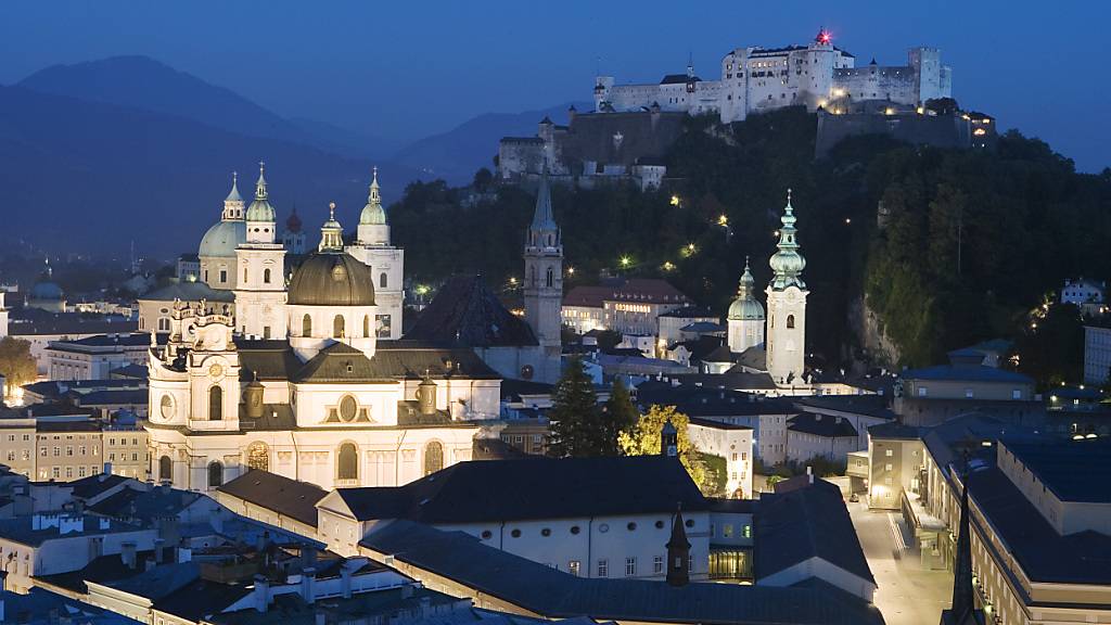 Die Staatsbank gibt mit dem Verkauf unter anderem ihre Niederlassung in Salzburg auf. (Archivbild)