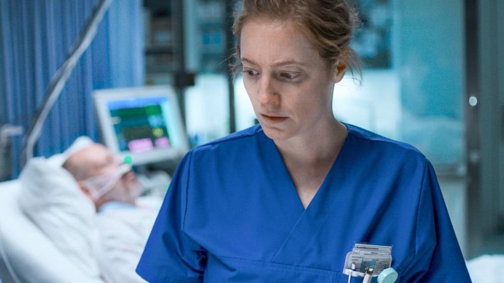 «Heldin» der Regisseurin Petra Volpe vertritt  die Schweiz im Rennen um den Auslandsocar. Der Film ist eine Hommage an das Pflegepersonal.