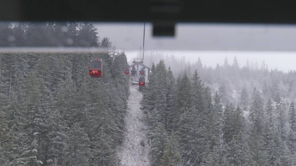 Christkindlimarkt auf Pilatus trotzte Wetter