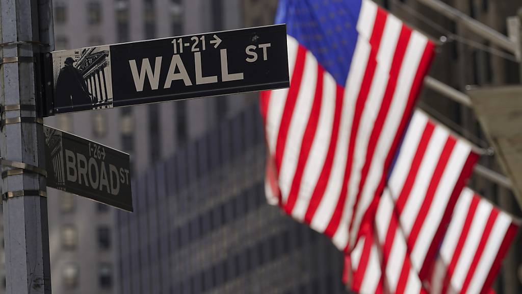Die US-Aktienmärkte reagierten am Mittwoch kaum auf die Bekanntgabe des Protokolls zur letzten US-Notenbanksitzung und gaben moderat nach. (Symbolbild aus Lower Manhattan)