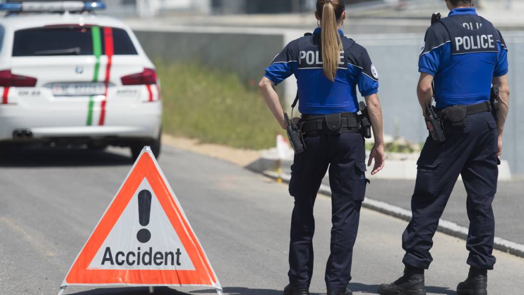 In Neuenburg ist derzeit ein Polizeieinsatz im Gange, nachdem es im Stadtteil Les Fahys zu einer Explosion gekommen ist. (Symbolbild)