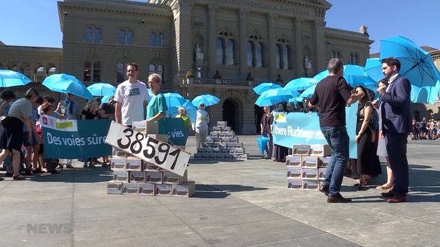 Hilfswerke sammeln über 38'000 Unterschriften für sichere Fluchtwege