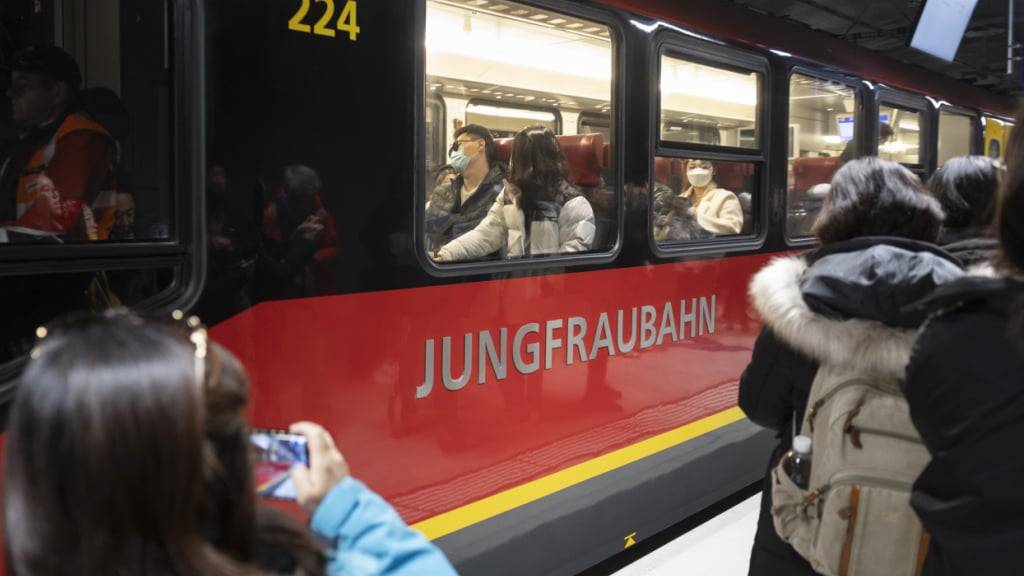 Trotz Krisen und konjunktureller Unsicherheit wird weiter gern gereist. Der abtretende Chef der Jungfraubahn-Gruppe, Urs Kessler, verspricht sich dabei viel vom indischen Markt. (Archivbild)