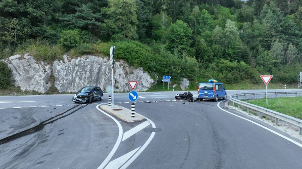 Motorradfahrer bei Kollision in Graubünden gestorben