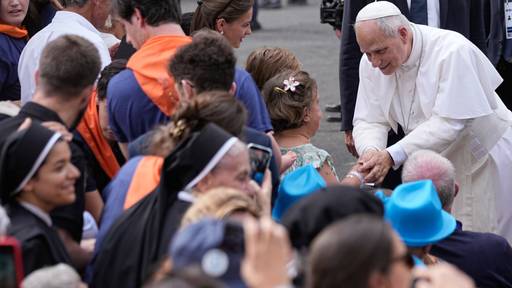 800.000 Menschen bejubeln Papst in Paris