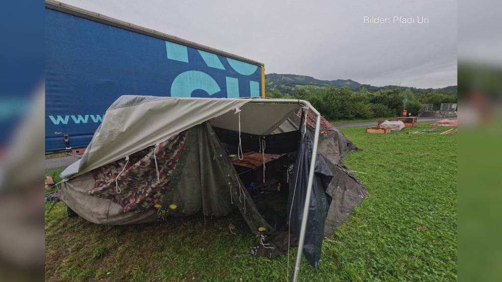 Das grosse Aufräumen nach dem Unwetter im Urner Kantonslager