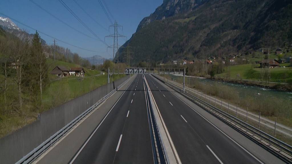 Gähnende Leere statt Blechlawine am Gotthard