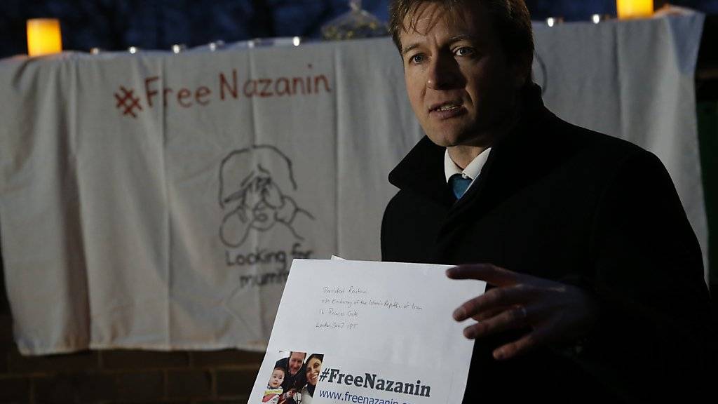 Der Ehemann der inhaftierten Nazanin Zaghari-Ratcliffe hat bei einer Wache von Amnesty International vor der iranischen Botschaft in London die Freilassung seiner Frau gefordert. (Bild vom 16. Januar)