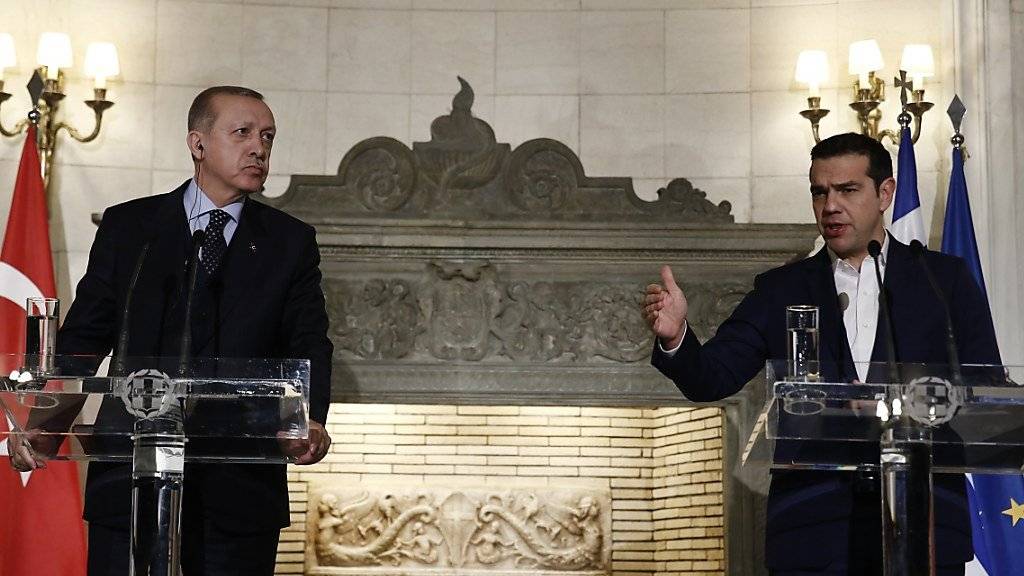 Demonstrieren Einigkeit: Der türkische Präsident Erdogan und der griechische Ministerpräsident Tsipras.