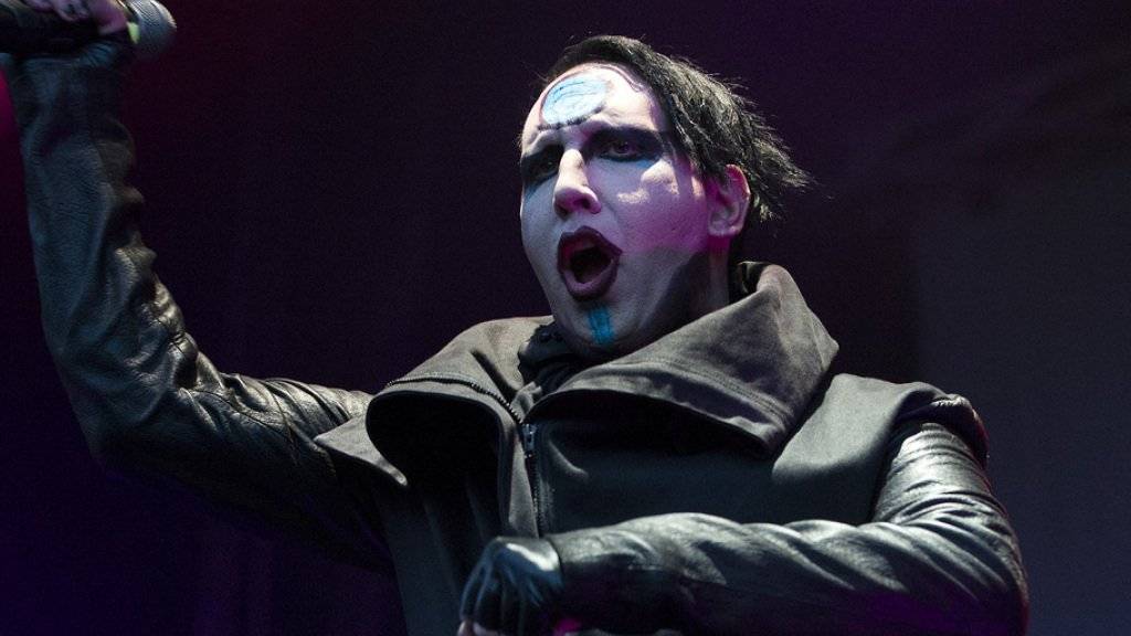 Marilyn Manson - hier letztes Jahr auf dem Gampel - hat in Zürich offenbar zu tief ins Glas geschaut (Archiv).