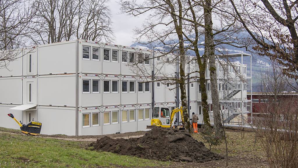Eine Containersiedlung wie in der Gemeinde Meggen plant die Luzerner Regierung nun auch in Triengen. (Archivbild)