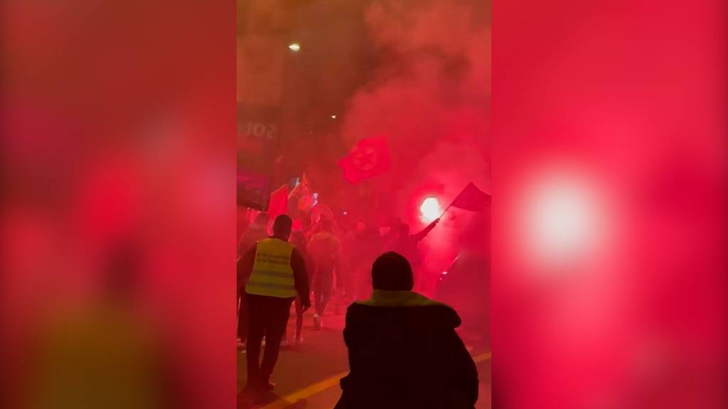 Kurden-Demo zieht am Freitagabend durch Zürich