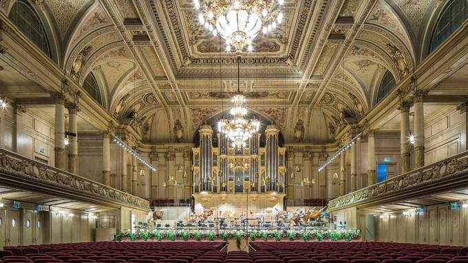 Schwyzer hilft bei Sanierung der Tonhalle Zürich