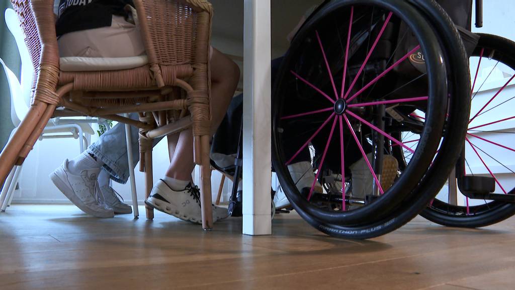 Para-WG am Sempachersee: Zwei Jugendliche, ein Ziel – selbständiger leben im Rollstuhl 