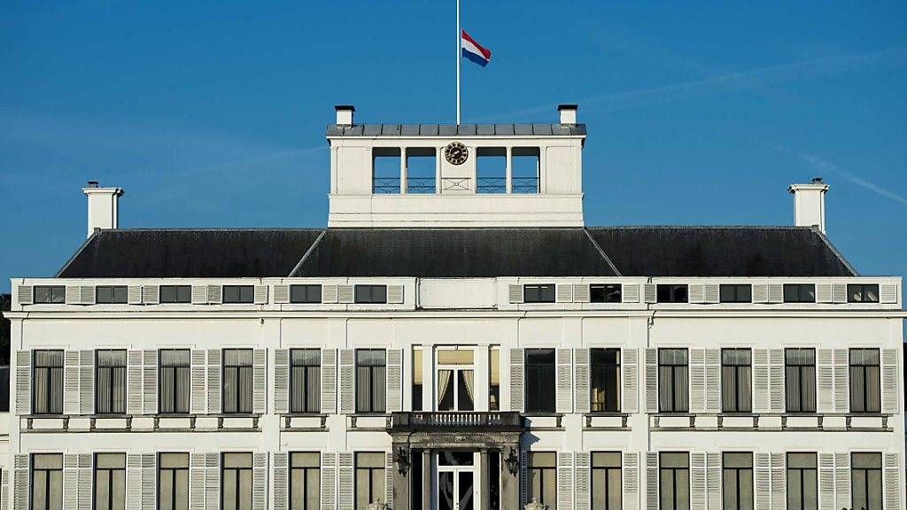 Das Residenzschloss Soestdijk bei Utrecht wird versteigert. (Archiv)