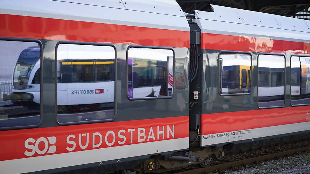 Die Südostbahn (SOB) plant umfangreiche Sanierungsarbeiten auf der Bahnstrecke zwischen Herisau und Uznach. (Archivbild)