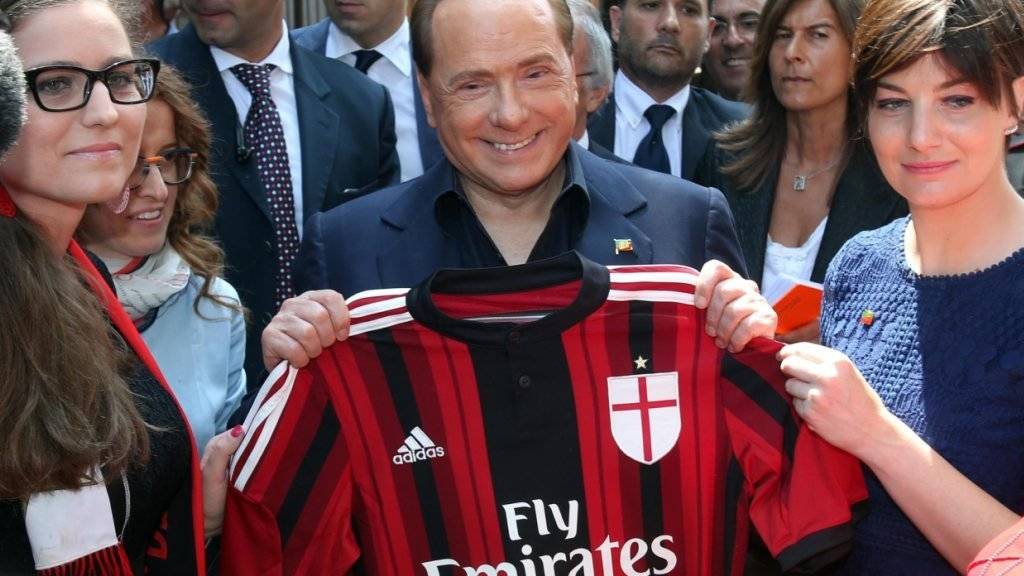 Silvio Berlusconi billigte einem Vorvertrag zum Verkauf der AC Milan zu
