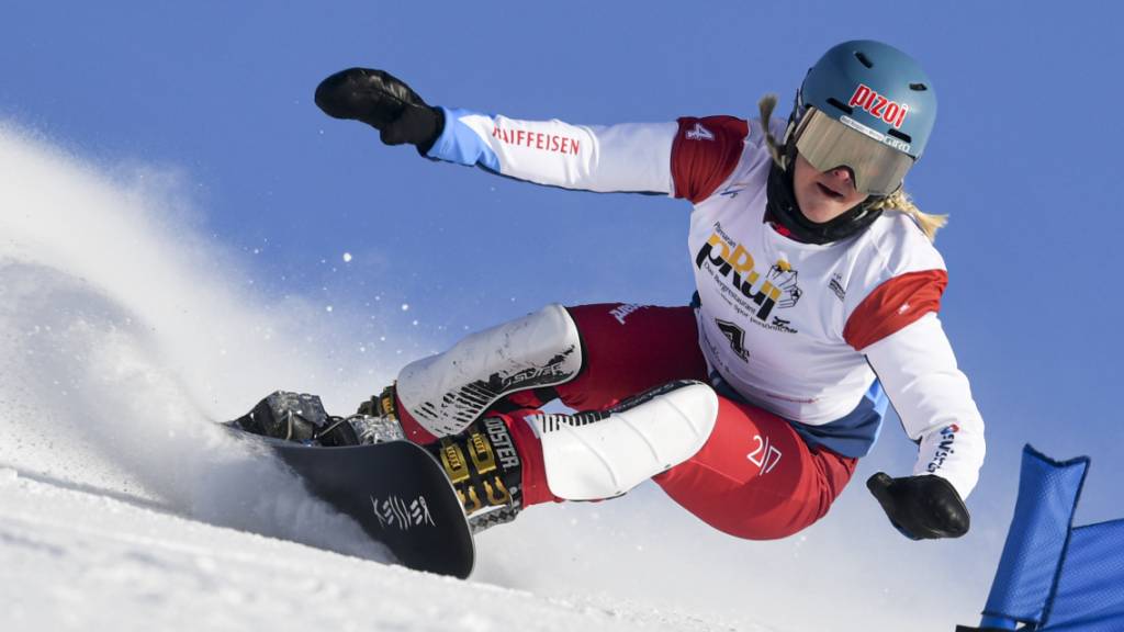 Julie Zogg fährt beim ersten Parllel-Slalom-Weltcup der Saison knapp am Podest vorbei
