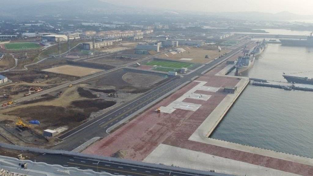 Luftansicht der umstrittenen Marinebasis auf der südkoreanischen Ferieninsel Jeju